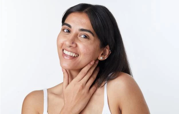 How Alcohol and Smoking Affect Acne